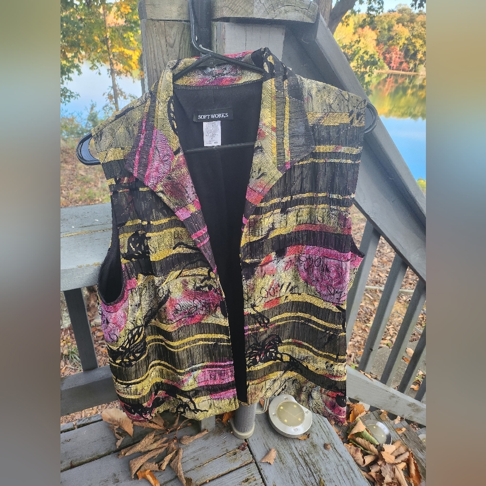 Soft Works women's size 10 vest
